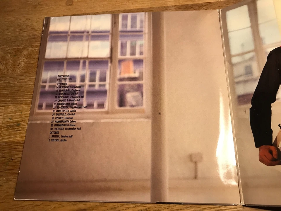 GARY MOORE "EMPTY ROOMS" 1985 2 X VINYL 7" SINGLE GATEFOLDED COVER UK 10 RECORDS - Image 3 of 4