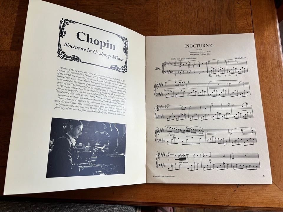 Folleto de prensa de películas The Pianist con música e imágenes de Chopin - Adrien Brody Foto 2 de 4