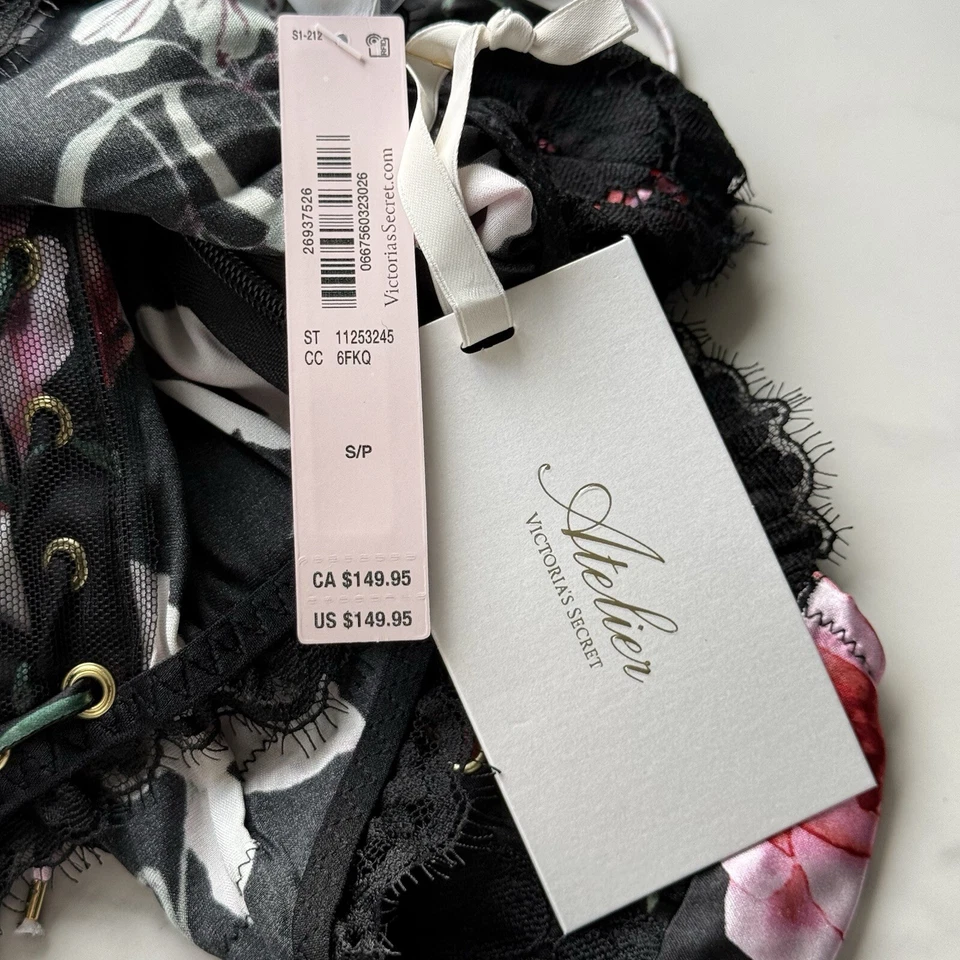 Victoria's Secret Muy Sexy Atelier Satén Ribete de Encaje Cintura Alta Calzoncillo Panty S/M Foto 4 de 4