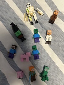LEGO Minecraft The Village 21128, complete set with minifigures