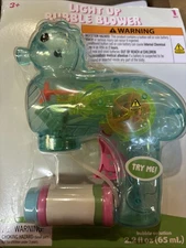 LIGHT UP BUBBLE BLOWER-SEAHORSE BLUE NEW