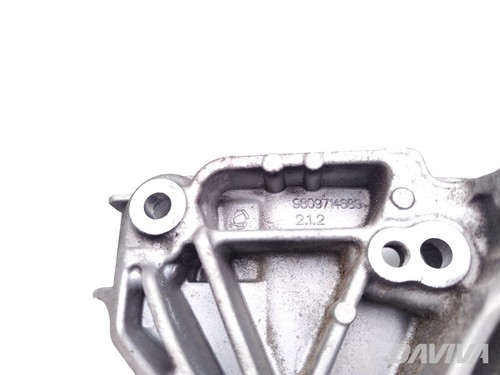 Peugeot 3008 Soporte de montaje del alternador 1.2 Gasolina 96kW (131 HP) 2016 - Picture 7 of 11
