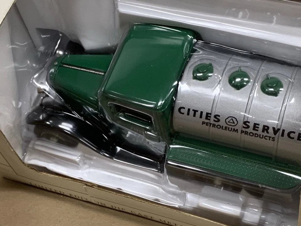 Camión cisterna Ford Cities Service 1932 Citgo Petroleum SpecCast diecast nuevo en caja Foto 4 de 4