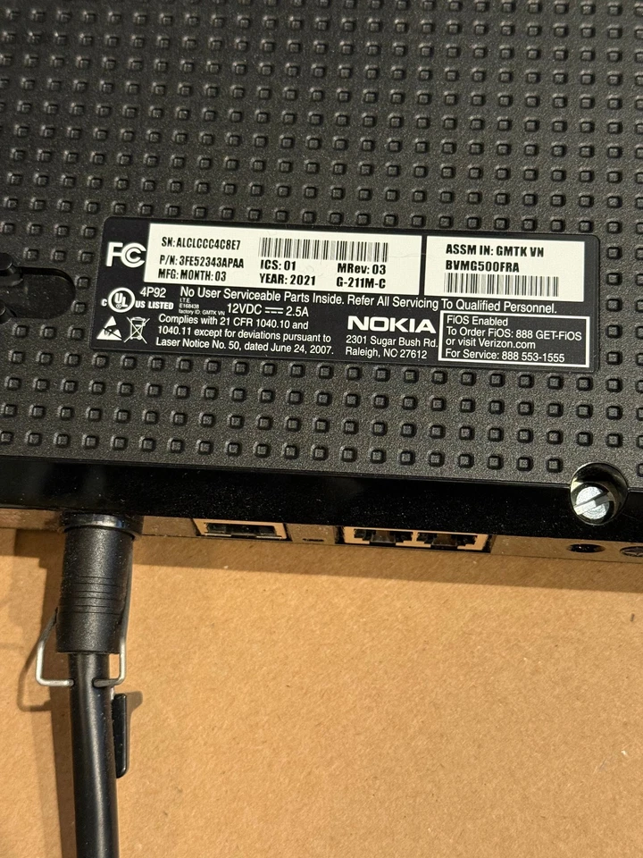 Verizon FIOS ONT Optical Network Terminal Nokia G-211M-C Modem & Power Supply - Image 3 of 4