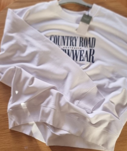 New COUNTRY ROAD Australian Made 90s Reissue Crewwear Sweater Large WHITE RR$199 - Picture 7 of 13