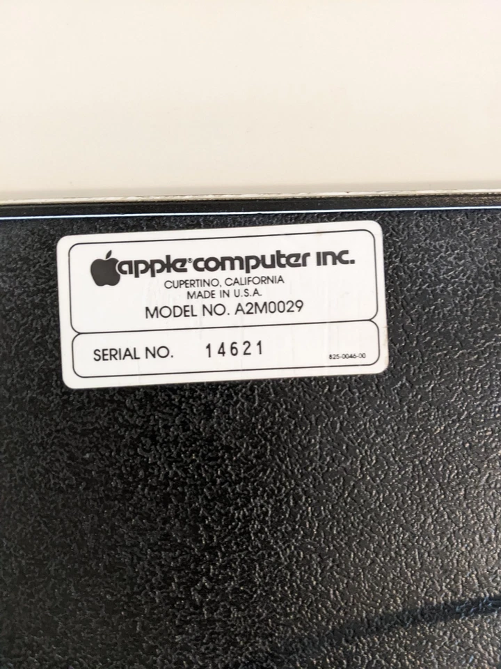 Apple Graphics Tablet A2M0029- untested  - Image 3 of 4