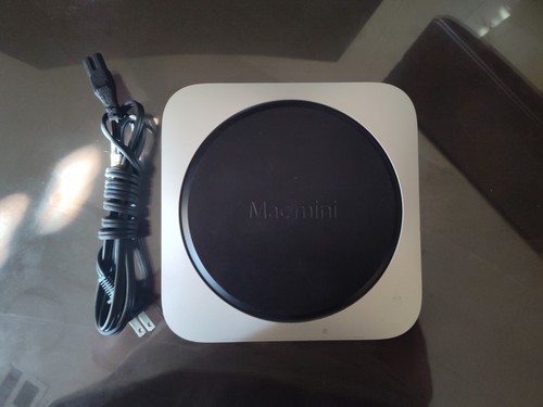 Apple Mac Mini 2014 A1347 - 2.6GHz i5 8GB RAM 256GB SSD - Picture 2 of 8