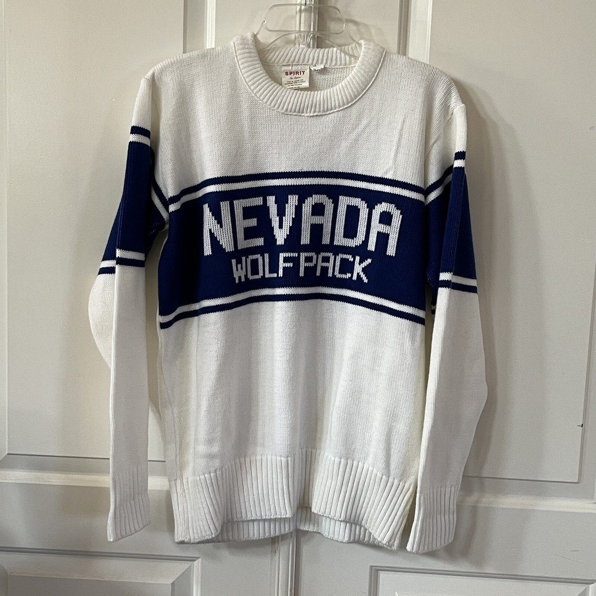 VINTAGE Nevada Wolfpack Sweater Adult Large White University