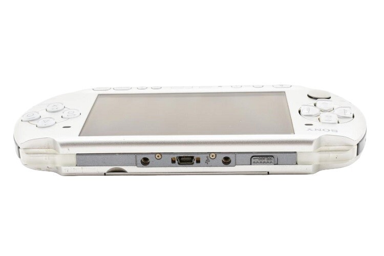 PlayStationportable PSPー3000 Sony PSP 3000 Mystic Silver Console only Playstation Portable Used