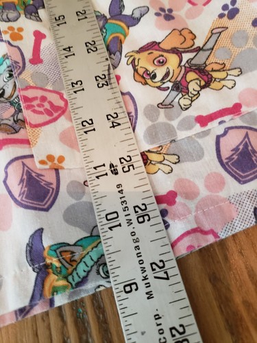 Paw Patrol Beverly Hills Uniforms Womens Shirt Scrub Top Workwear Size M Medium - Picture 3 of 6