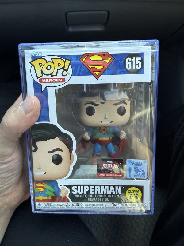 Funko Pop! Heroes DC Superman #615 TargetCon Exclusive Glow in the Dark 88816