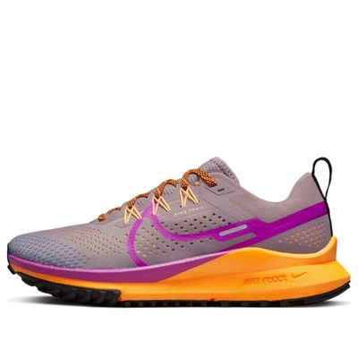 Nike Damen ''React Pegasus Trail 4 Purple Smoke Total Orange'' DJ6159-500