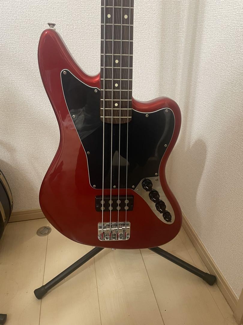 Squier Vintage Modified Jaguar Bass ケース付 Squier Vintage Modified Jaguar Bass Special SS Candy Apple
