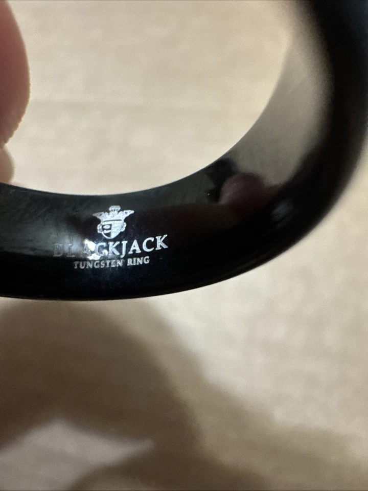 Anillo de tungsteno para hombre con acabado negro brillante y ópalo talla 12 Foto 4 de 4