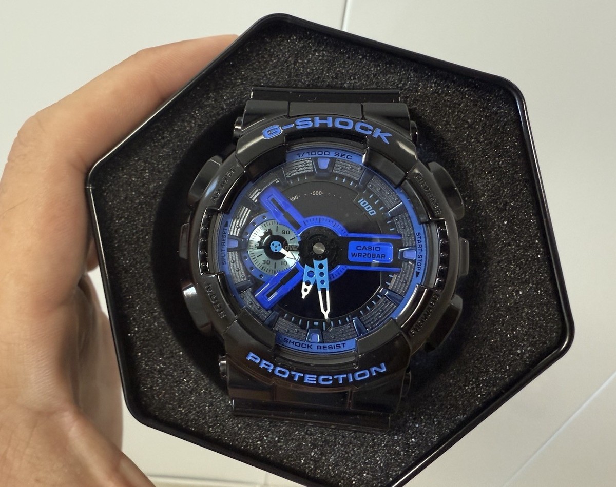 G-SHOCK デジタル腕時計 WR20BAR Casio G-Shock WR20BAR Analog Digital Watch GA110 Black New