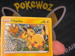 Carta Pokémon Pikachu ed Eevee Vmax Realizzata su misura - Italia