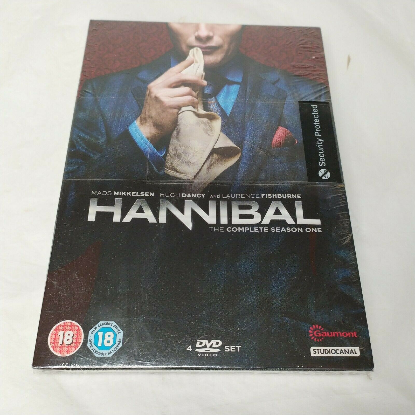 Hannibal Season 1 DVD Mads Mikkelsen Huge Dancy Laurence Fishburne