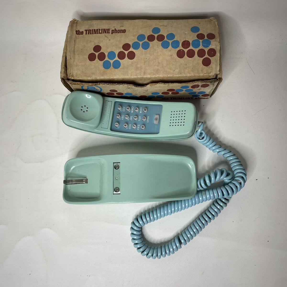 Vintage Bell System Western Electric Trimline Touch Tone Telephone