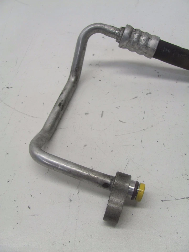 BMW 530i E60 2004-2005 aire acondicionado compresor condensador tubería manguera OEM KM605215 Foto 2 de 4