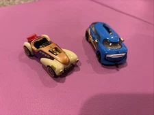 Disney Hot Wheels Cars- Aladdin And Genie 