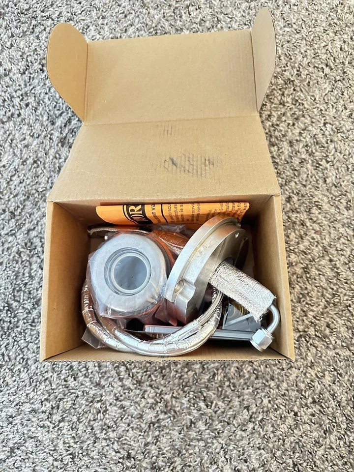 Cilindro esclavo embrague Centerforce Premium caja abierta para Wrangler JK 3,6 L y 3,8 L Foto 2 de 2