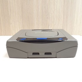 Sega Saturn console bundle with 3 games, 2 controllers & cables Japan Gray