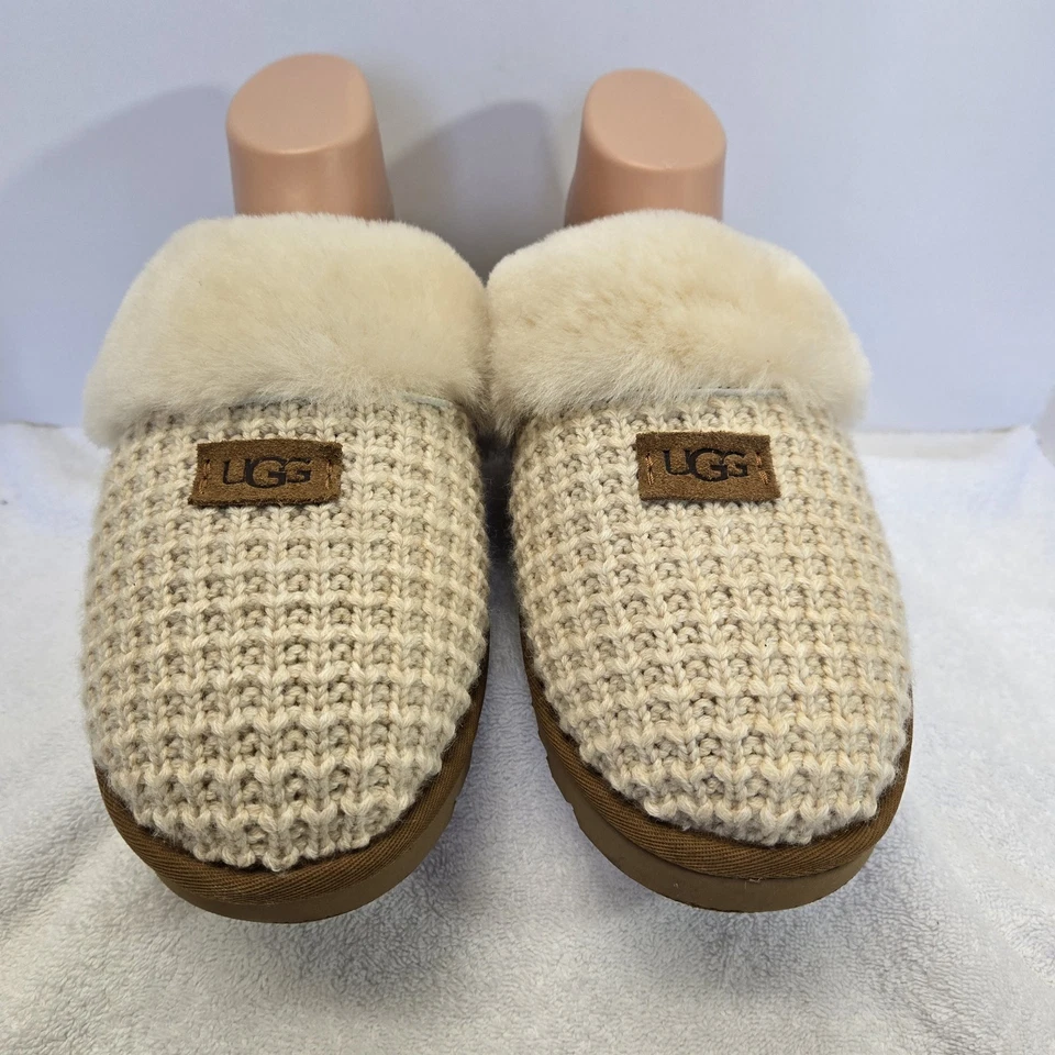 UGG Cozy Knit Women's 12 EUC Cream Beige Slipper Slip On Fur Shearling Comfort - Image 4 of 4