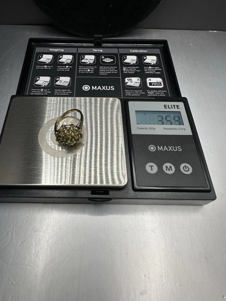 10k Yellow Gold Peridot Flower Ring - Image 4 of 4