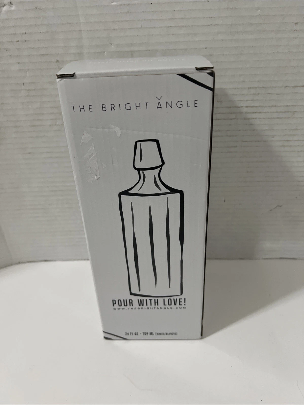 The Bright Angle Porcelain Olive Oil Bottle • Pour With Love • 24 Fl Oz