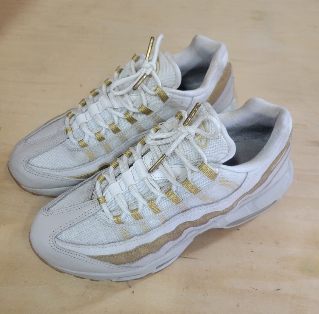 スニーカー Nike Air Max 95 Desert Sand llic Gold (W) Size 10 - Nike Air Max 95 Desert Sand Gold W 887230138822| eBay