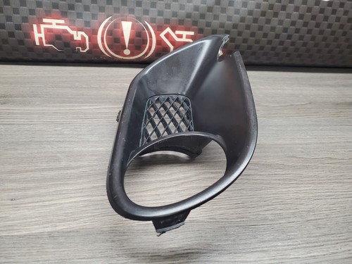 2004 - 2007 Volkswagen Touareg Left Driver Side Bumper Fog Light Grille Cover - Picture 6 of 19