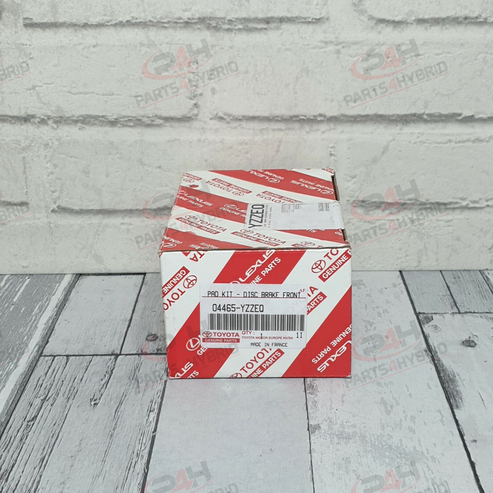 GENUINE TOYOTA COROLLA FRONT BRAKE PADS 2013-2019 OEM 04465-YZZEQ RIGHT & LEFT