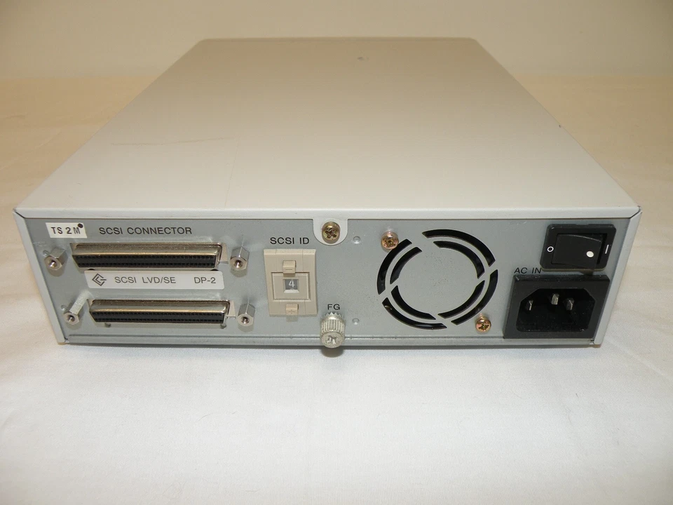 COMPAQ AIT 50 DESKTOP TAPE DRIVE 159611-001 153615-001 W/ TERMINATOR & PWR CORD - Image 2 of 4