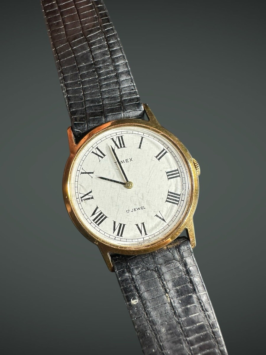 Timex 33mm Rare Gold Tone White Dial Black Roman Indices  display picture 2