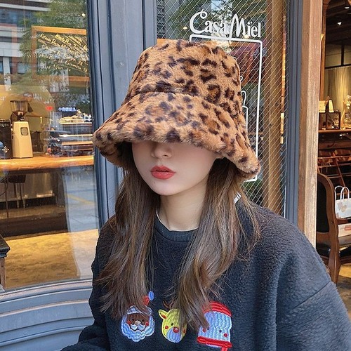 Women Winter Bucket Hat Warm Faux Fur 