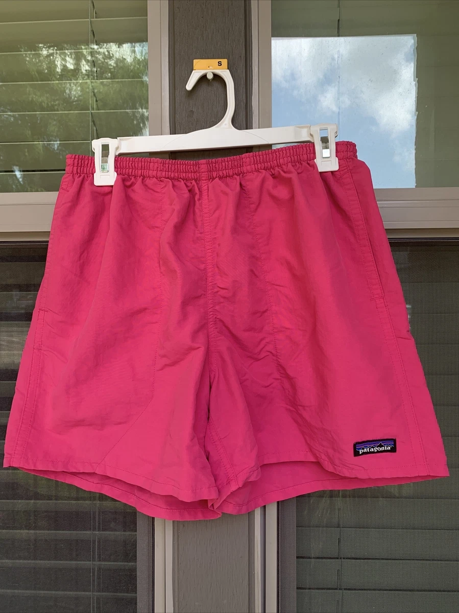 Patagonia Men’s Baggies Shorts 5” MEDIUM Ultra Pink Grey Liner Hiking 57021