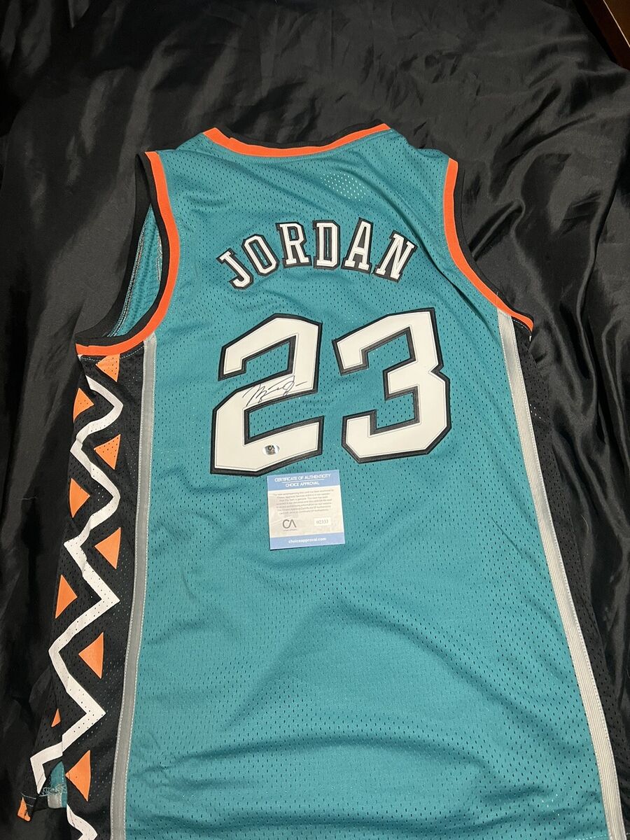 Mitchell & Ness Michael Jordan 1996 All Star Game Authentic Mitchell & Ness Michael Jordan 1996 All Star Game Authentic