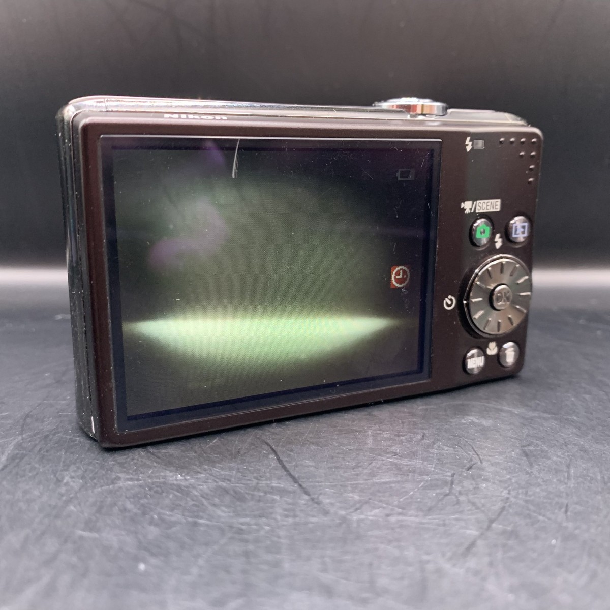 Nikon COOLPIX S620 Silver 12.2 MP 4x Compact Digital Camera