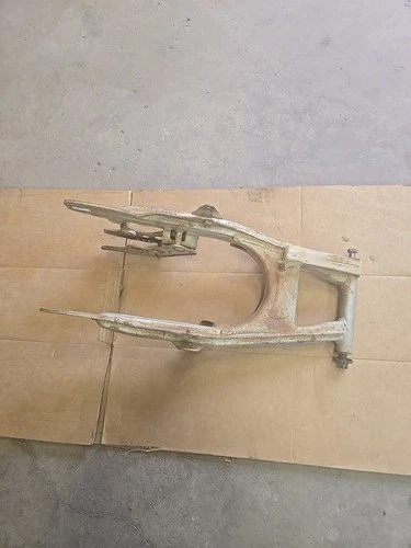 REAR SWINGING ARM SET *{GOLD, MODEL T}*