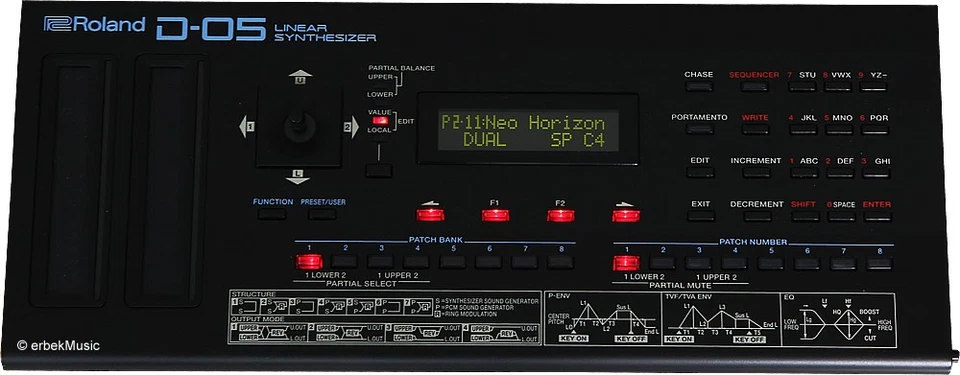 Roland D-05 Boutique Linear Synth D50 Reissue + K25m Keys NEUwertig + 2J GEWÄHR! - Bild 2 von 4