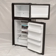 Norcold RV Refrigerator / Freezer N7XFRM6 8 Cubic Foot - Dents