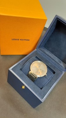 LOUIS VUITTON Uhr Q1DM0