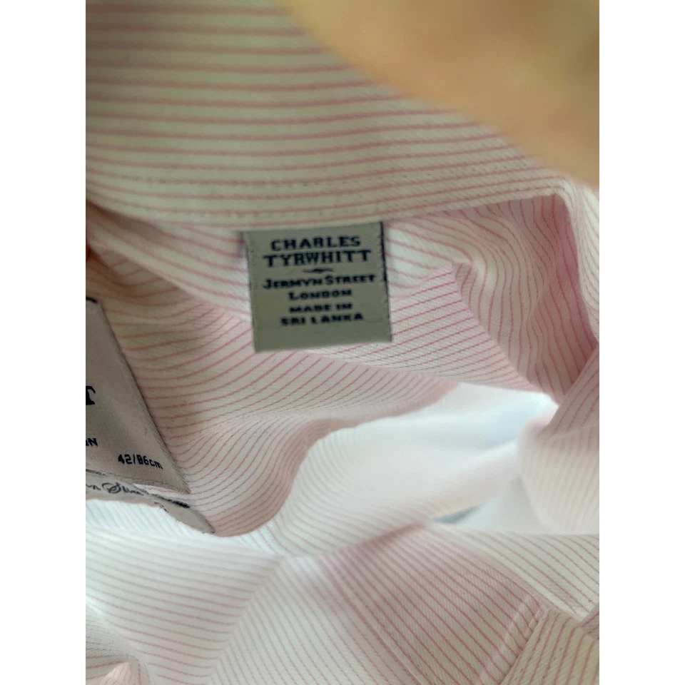 Camisa de vestir Charles Tyrwhitt para hombre 16,5/34 calce ajustado sin hierro rosa a rayas preppy Foto 4 de 4