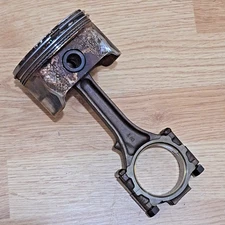 2009 Ford Mustang 4.0L Piston and Connecting Rod OEM Cylinder 4