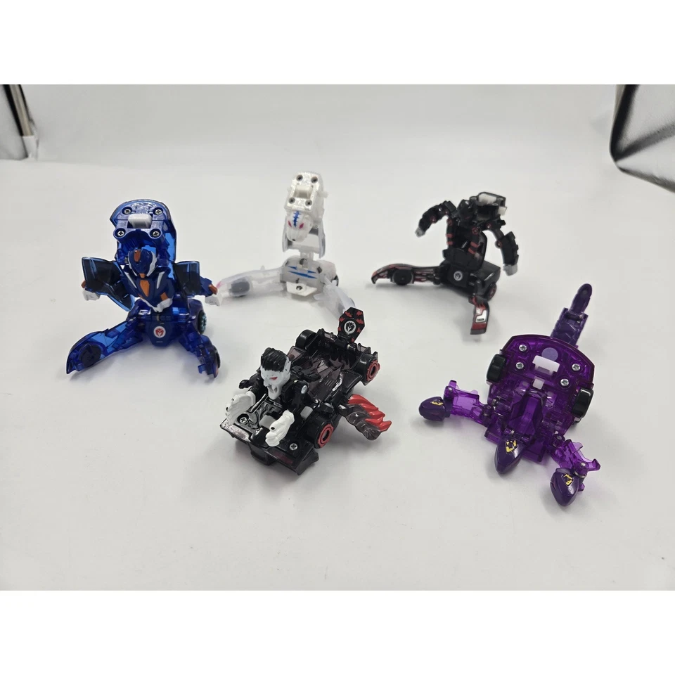 Turning Mecard Transformable Robot Car Figures Lot - RARE Vintage - Image 2 of 2