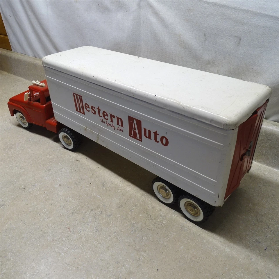Vintage Structo Toys Western Auto Store Semi Truck And Trailer, 26" - Image 2 of 4