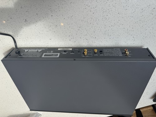 Reproductor de CD de audio para el hogar separado HiFi NAD C541i HDCD + control remoto - en muy buen estado - probado - post - Imagen 10 de 13