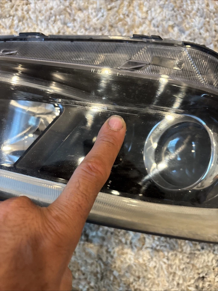 2016 17 HYUNDAI TUCSON HEADLIGHT PASSENGER SIDE HALOGEN OEM J034H10😍 - Image 3 of 4