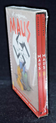 Pantheon Graphic Library: Maus I and II Paperback Box Set by Art Spiegelman