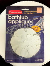 Vtg 1983 NOS Rubbermaid White Flower Bathtub Appliques 16 Shower Flowers